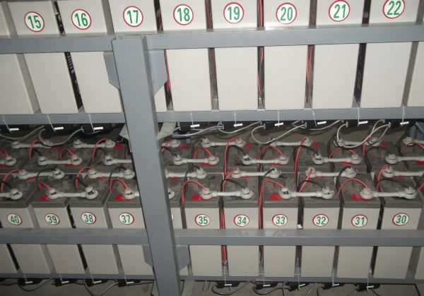 蓄電池故障預警