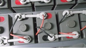 保定鈺鑫帶您了解智能蓄電池功能特點(diǎn)！