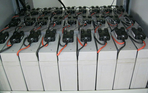 蓄電池內阻監測模塊