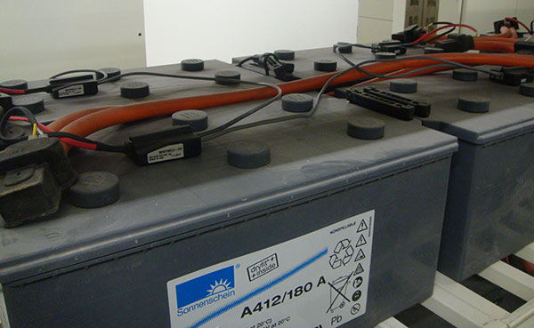 蓄電池容量監測