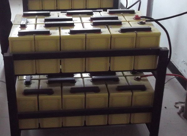 蓄電池監控系統