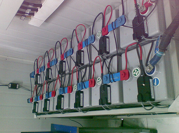 電力系統蓄電池在線監測