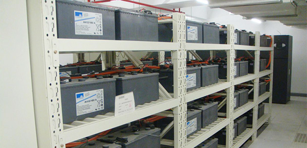 銀行蓄電池監測項目