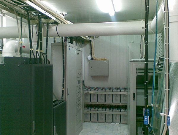 機房蓄電池監控