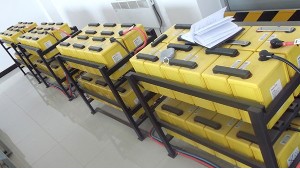 配電房蓄電池在線監測主機觸摸屏,讓信息更加直觀！