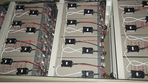 鈺鑫電氣：你知道如何實時監測UPS蓄電池？