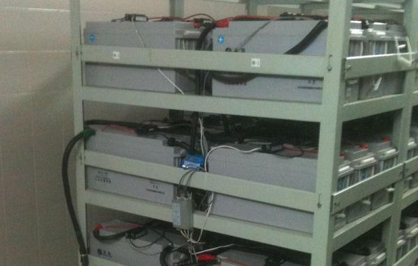 UPS蓄電池監測維護