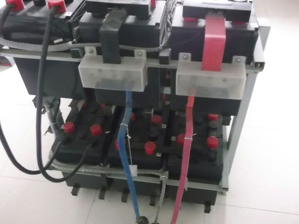 蓄電池在線監控