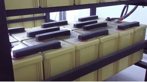 關于鐵路信號電源屏中的蓄電池監測！