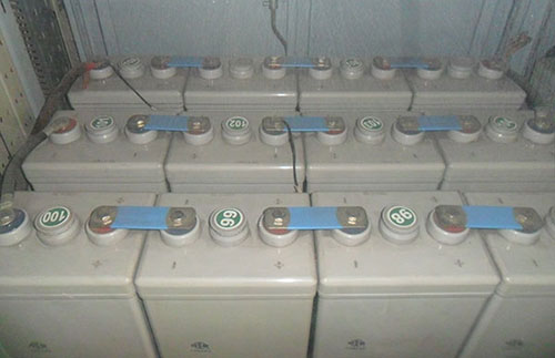 蓄電池故障監測