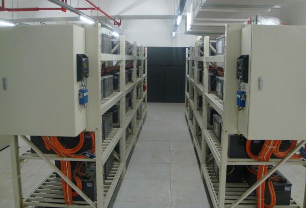 蓄電池監控系統方案