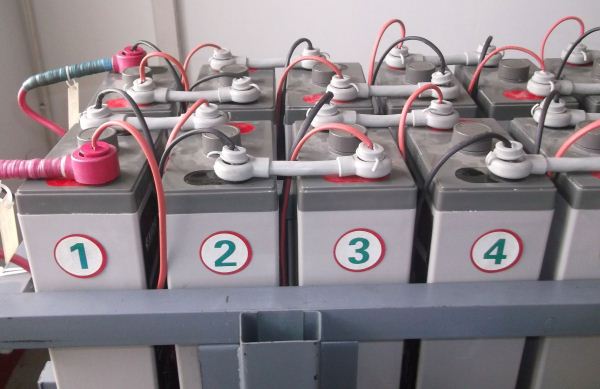 蓄電池監控系統